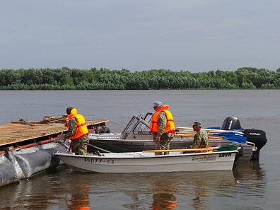 Пластиковая лодка SAVA 425 с мотором Suzuki 15