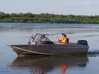 Алюминиевая лодка RusBoat-45 с мотором Suzuki 40 л.с. и эхолотом