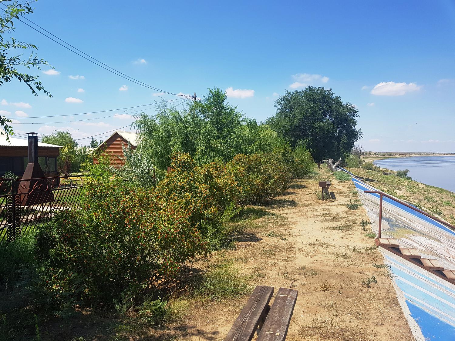 Лето. Астрахань. Золотые Барханы.